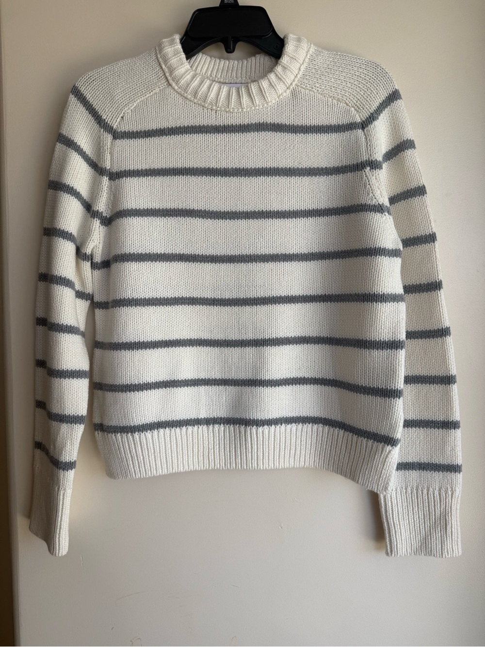 Willow & Wind Striped Crewneck Knit Sweater Size S Cream & Gray
